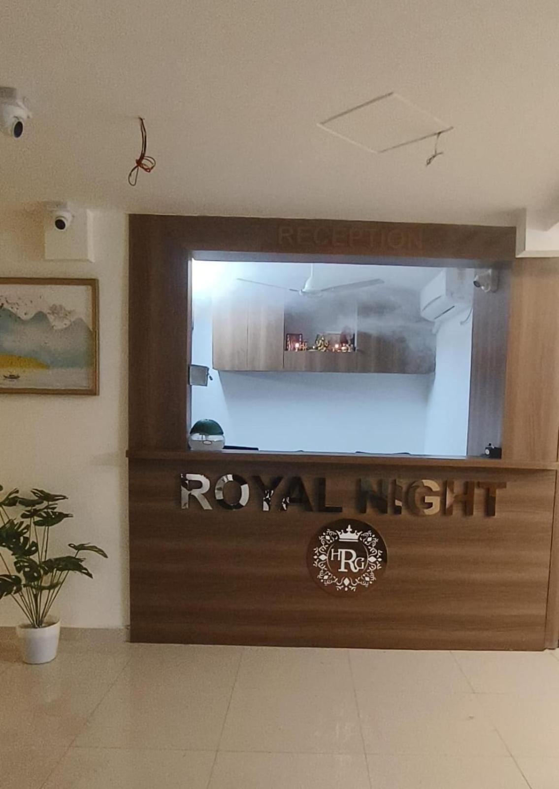 Hotel Royal Night Daman Extérieur photo