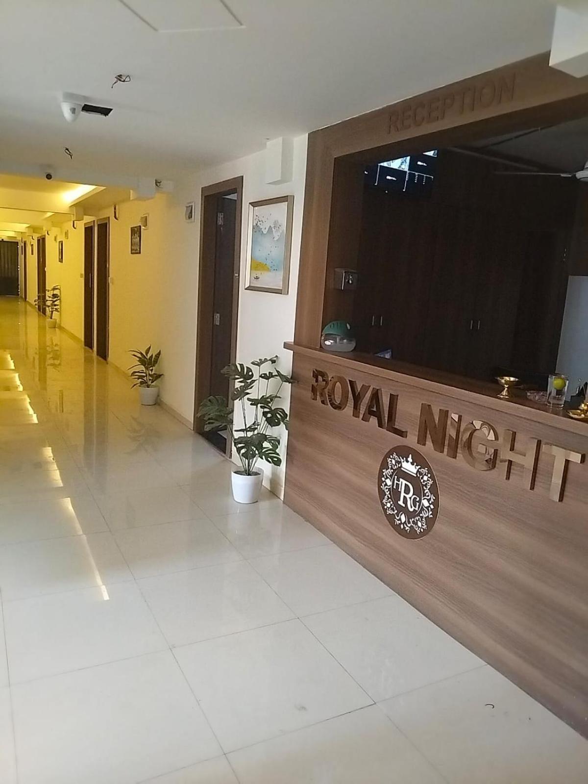 Hotel Royal Night Daman Extérieur photo